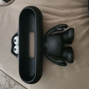 Beats Pill Character Stand